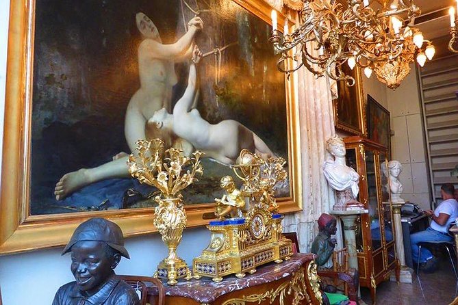 Paris Antiques Market Insider's Tour in Extra-Small Group - What you can find: antiques, vintage clothes, books, art, and more