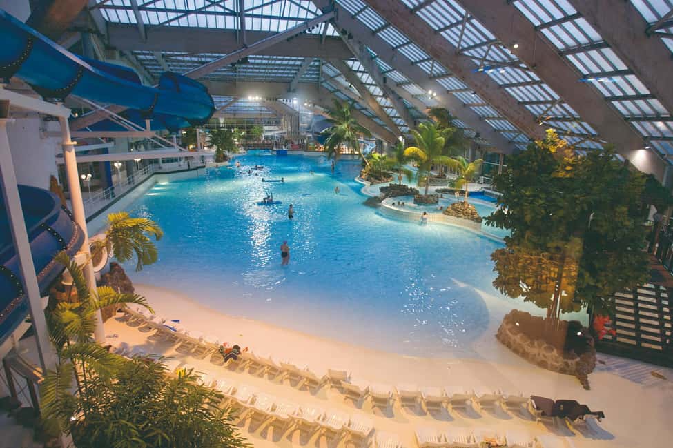 Paris: Aquaboulevard Water Park Entrance Ticket - Aquaboulevard in Paris: What This Place Is Actually Like