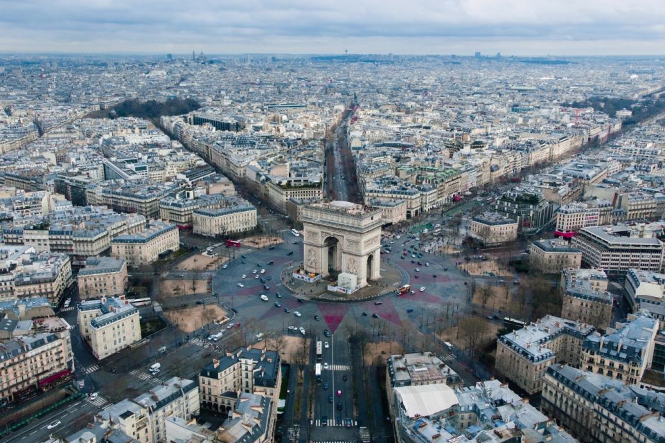 Paris: Arc de Triomphe Entry with Seine Cruise - Waiting Lines, Crowds, and the Top Deck Factor