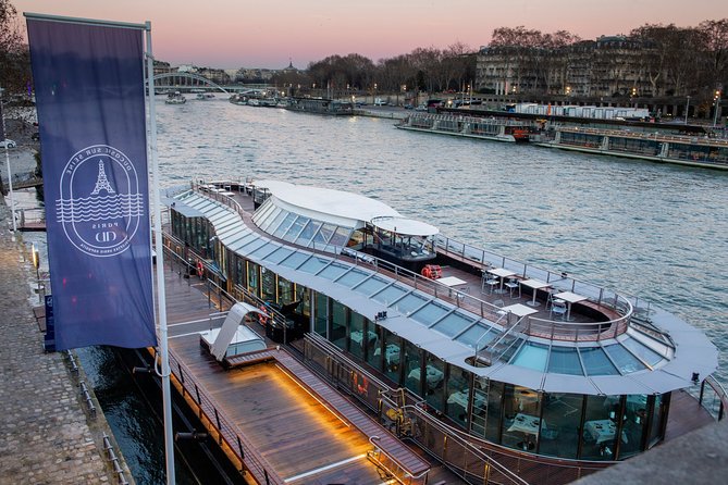 Paris at the First Lodges - Ducasse sur Seine Lunch Cruise - Checking in at 19 Port Debilly for a 12:15 departure
