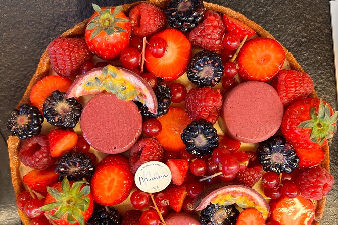 Paris Baking Insider Experience near Notre-Dame - Tastings and snacks: how to use them to learn faster