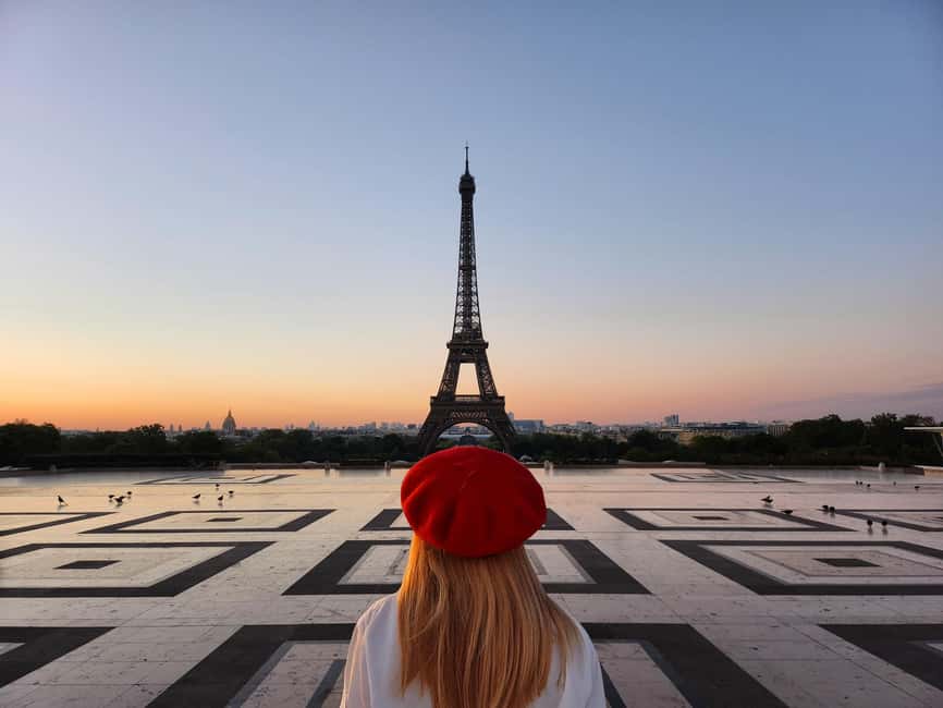 Paris before the crowds, bike tour & Breakfast - Paris at Dawn on Two Wheels