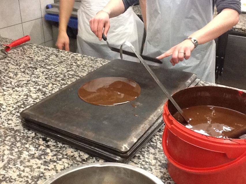 Paris: Behind the Scenes Bakery Tour with Breakfast - Key moments that make this tour feel worth your time