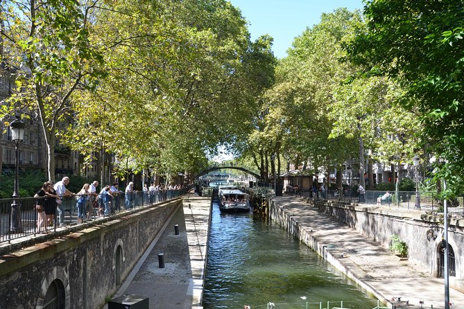 Paris' Best Kept Secrets With A Local Insider: Private & Personalized - The personal route is the real product