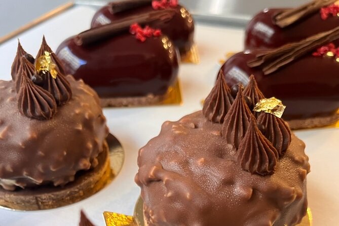 Paris Boutique-style French Pastry Class with a French Chef - Working beside a French pastry chef