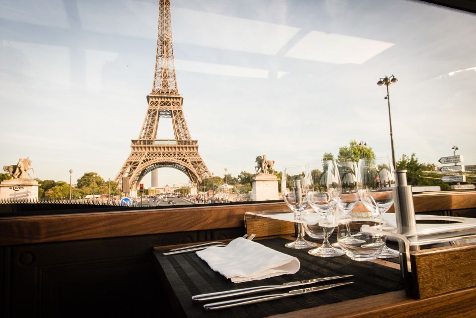 Paris: Bustronome Gourmet Dinner Tour - Getting There: Charles de Gaulle–Étoile to Kléber (Right by the Arc)