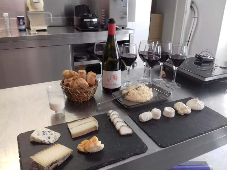 Paris: Butter and Cheesemaking Workshop - Price and value: what $82 buys in two hours