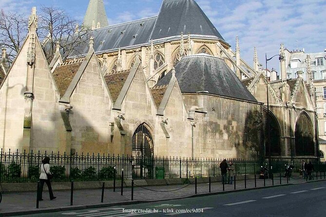 Paris by Night 2-hour Private Tour with Scenic Seine River Cruise - What $245 per person gets you