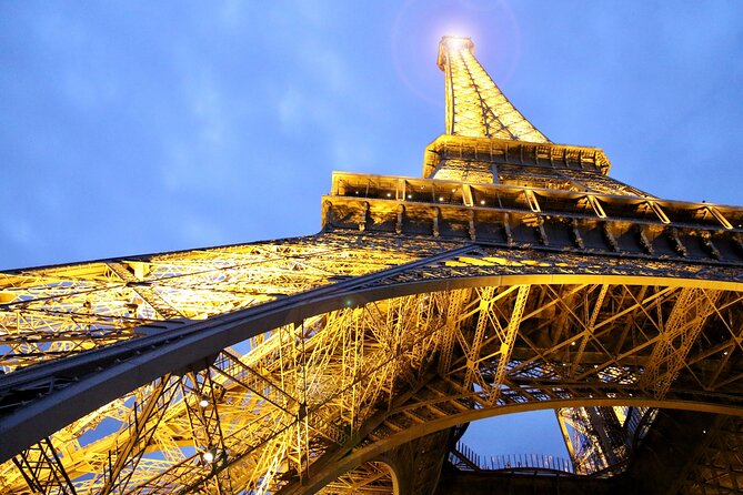 Paris by Night Tour in a Vintage Open-Top French Car Citroën DS - Pont Alexandre III and the Grand Palais: gold details and big-city drama