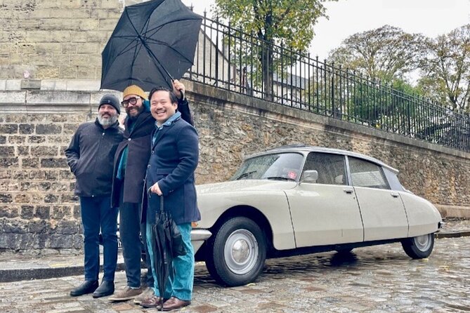 Paris by Night Tour in a Vintage Open-Top French Car Citroën DS - Arc de Triomphe and Les Invalides: the tour’s dramatic opening