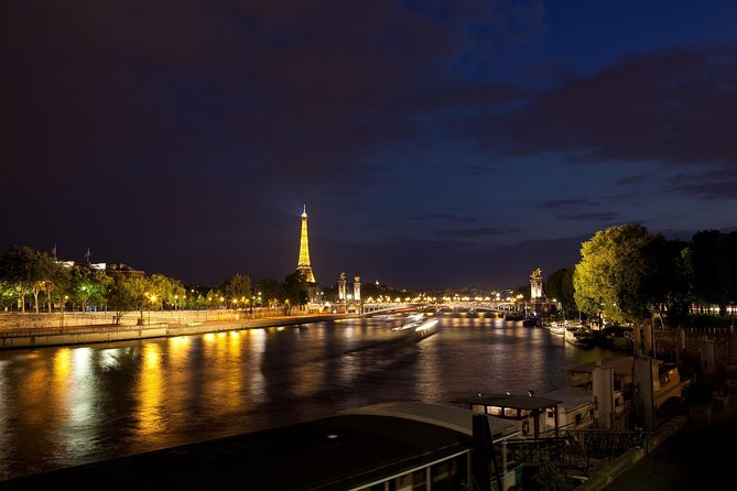 Paris By Night with Seine River Cruise and Roundtrip Luxury Transportation - Is $401.43 per person good value?