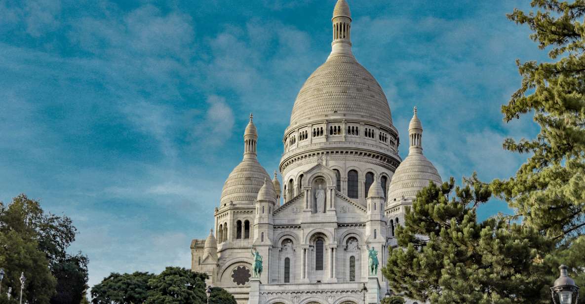 Paris: Charms of Montmartre Guided Walking Tour - Place des Abbesses and the I Love You Wall