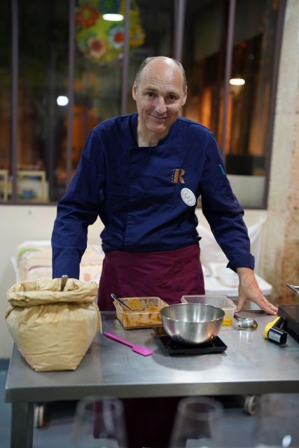 Paris: Chocolate Discovery Workshop and Tasting - What is included, and what is not clear