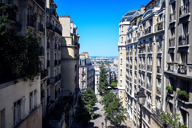 Paris Chocolate, Macaron & Pastry Food Tour: 10 Gourmet Tastings - Saint-Germain-des-Prés: Chocolate and Pastry Stops with Classic Paris Flavors