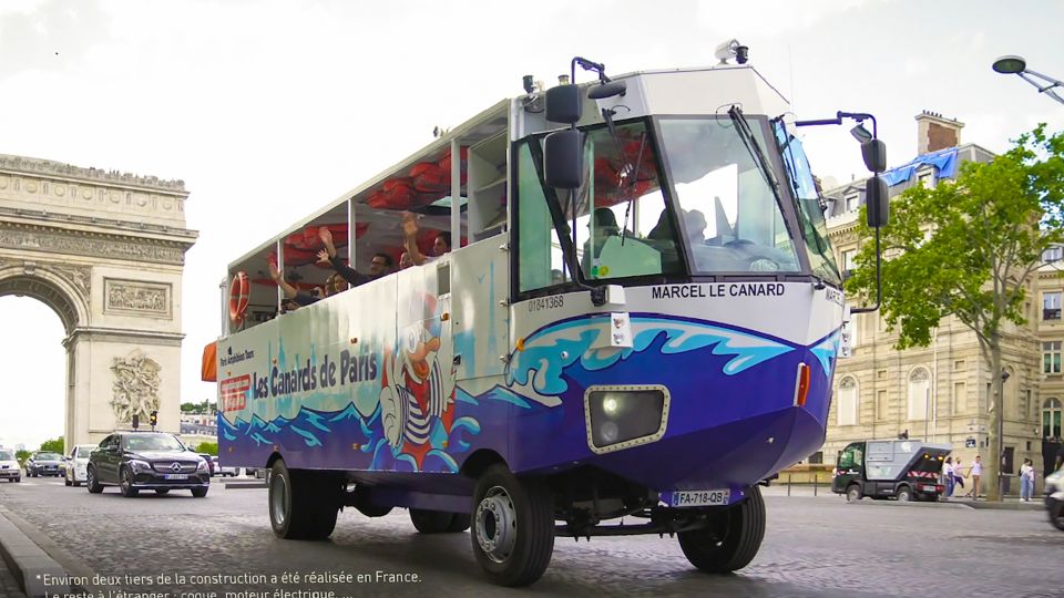 Paris: City and River Seine Tour on an Amphibious Bus - How the amphibious bus turns Paris into a show