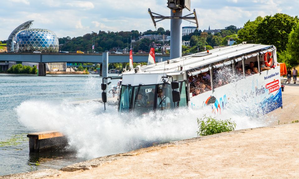 Paris: City and River Seine Tour on an Amphibious Bus - The “no excuses” practical stuff: bathrooms, seating, and comfort