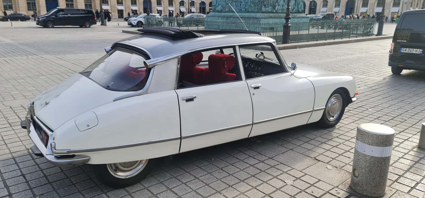 Paris: City Discovery Tour by Vintage Citroën DS Car - Île de la Cité and Notre-Dame: Where Central Paris Turns Sacred