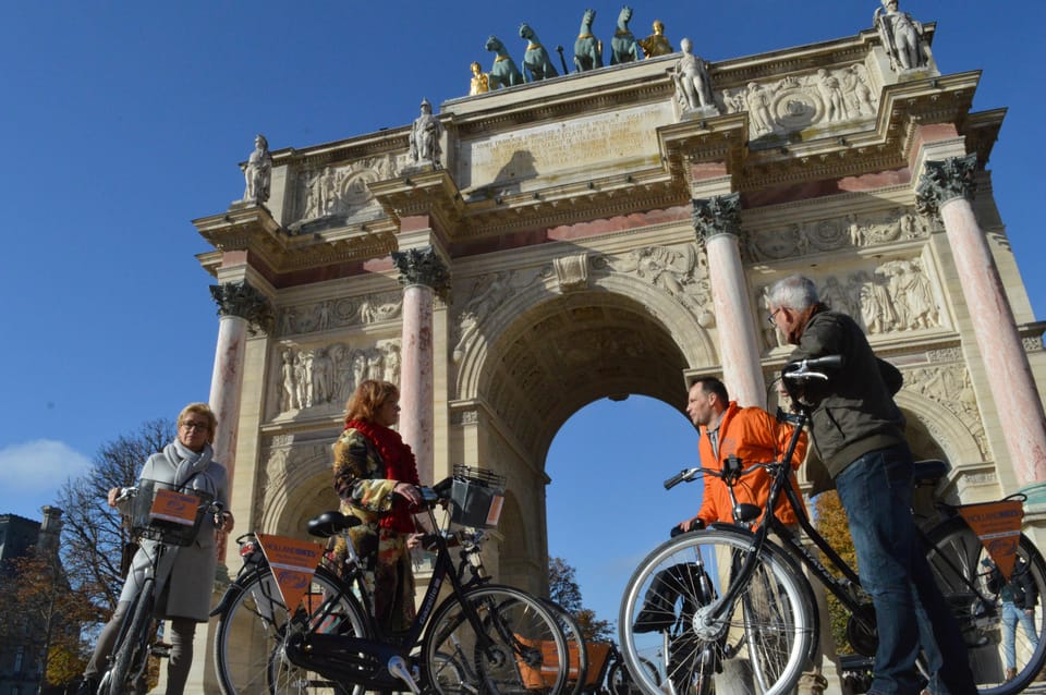 Paris: City Highlights Bike Tour - Bikes, Helmets, and Safety in Real Paris Streets