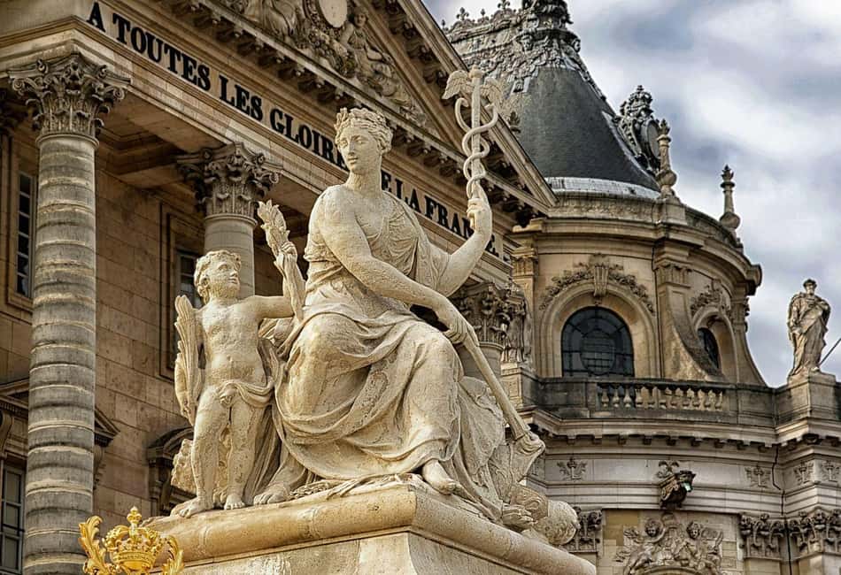 Paris: City Pass – Eiffel, Louvre & 27+ Must-See Sights - Paradox Museum, Ballon de Paris Generali, and Fondation Louis Vuitton extras
