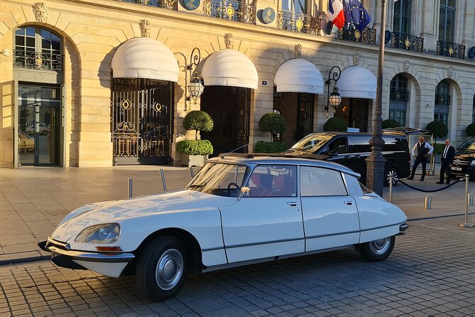 Paris City Tour 1h00 Citroën DS Vintage with Open Roof - Comfort, Weather, and Practical Details