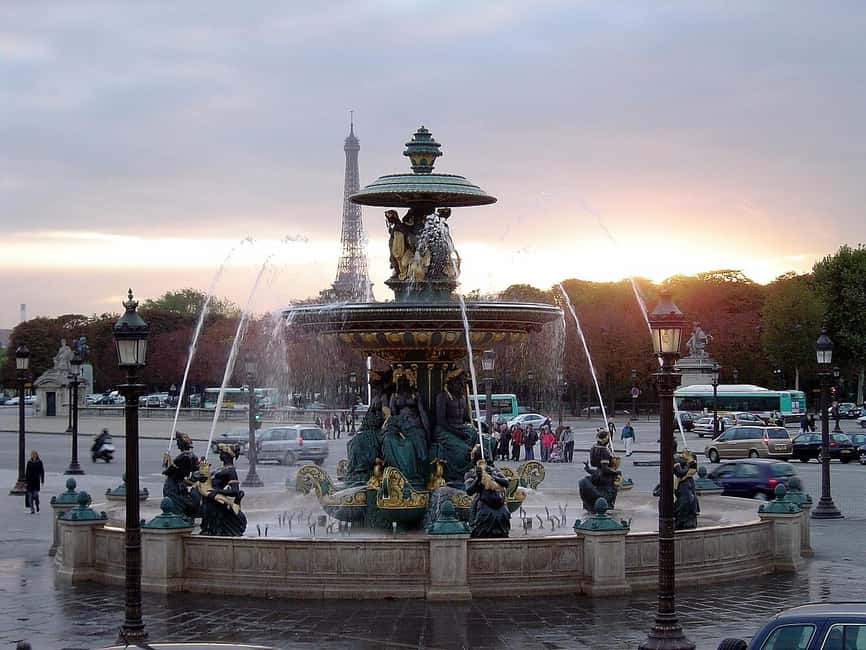 Paris: City Walking Tour and Seine River Cruise - How to make the evening work better