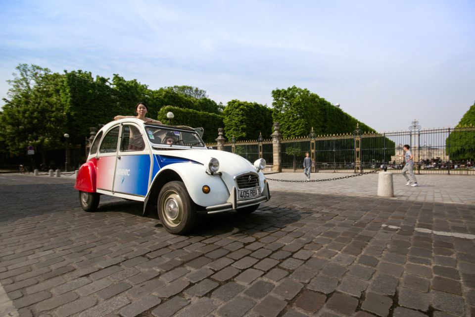 Paris: Classic Sites Tour by Vintage Citroen 2CV - 2CV Logic: Why This Is a Different Way to See Paris