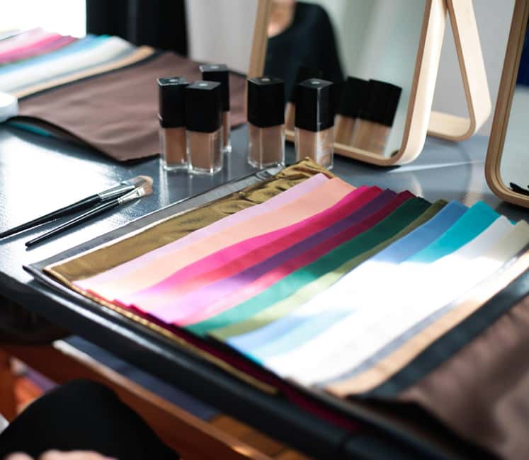 Paris: Color analysis - What the one-hour Paris color analysis actually does