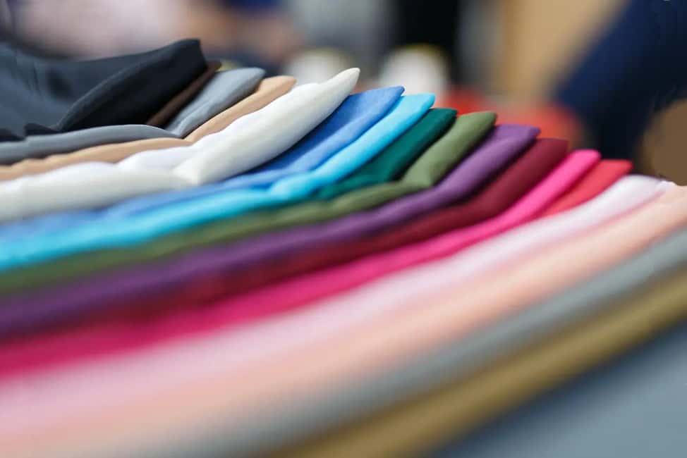 Paris: Color analysis - Who will get the most from this appointment