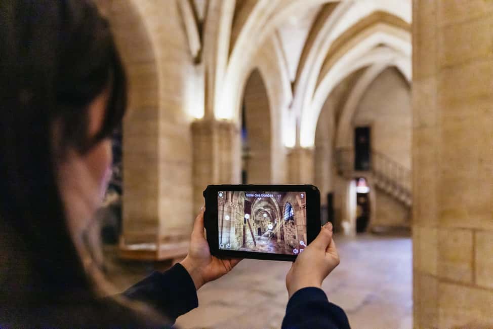 Paris: Conciergerie Ticket with Histopad - Salle des Gens d’Armes: the medieval hall you’ll remember