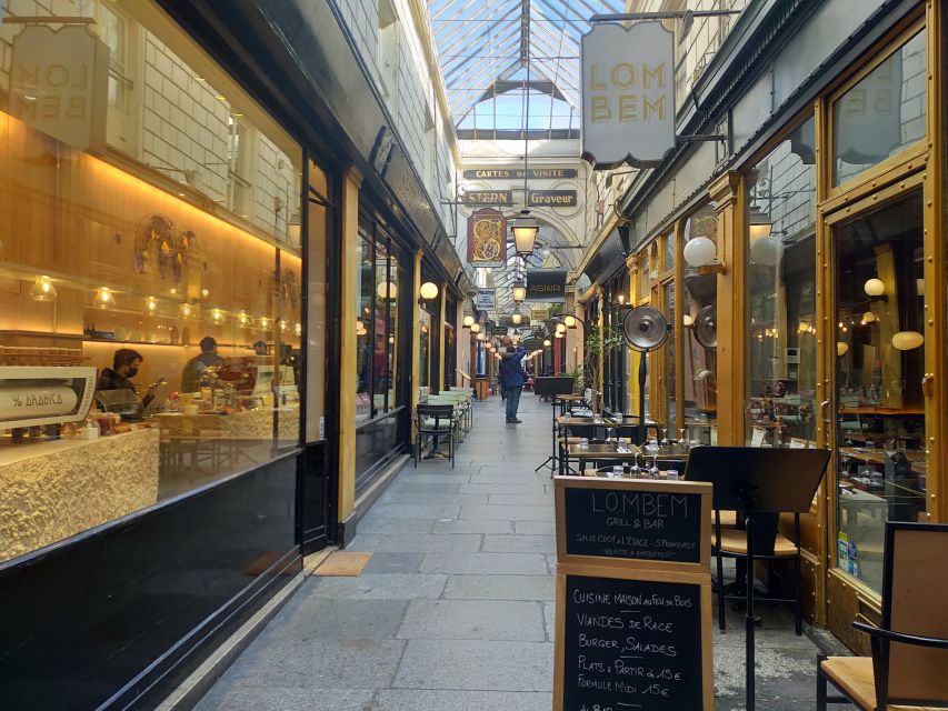 Paris: Covered Passages Walking Tour - Passage Verdeau: Antique Dealers, Vintage Finds, and the End-of-Walk Energy