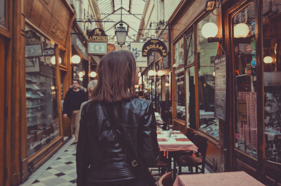 Paris: Covered Passages Walking Tour - Where You Meet and How the Tour Flows Through the Passages