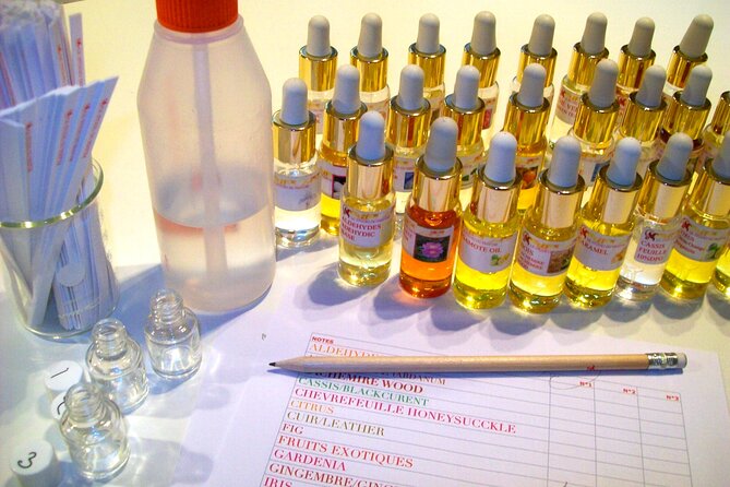 Paris Create your Own Perfume Workshop with a Perfumer - Making sense of your three creations (and picking your favorite)