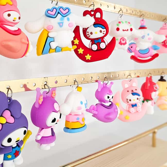 Paris: Create your phone strap, bag or keychain - Price and Value: Is $28 Worth It?