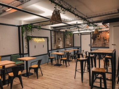 Paris: Crepes and cider tasting Experience - Cider is part of the meal, not an optional extra
