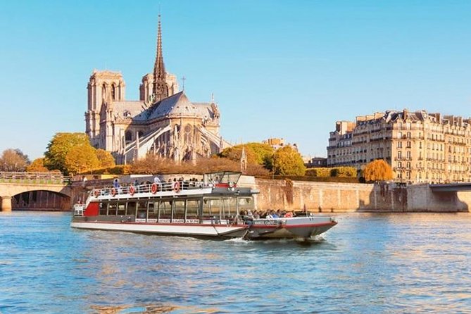 Paris: Cruise on The Canal Saint Martin and The Seine River - Best bridges and photo moments: Pont des Arts, Pont Alexandre III, and the Eiffel Tower reveal