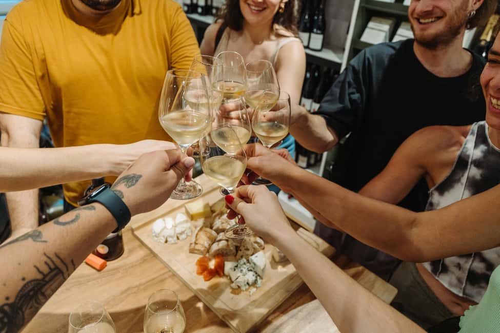 Paris Culinary Tour: 11 Tastings & 2 Wines in Le Marais - Stop-by-stop: Poilâne to natural wine, with 11+ tastings along the way