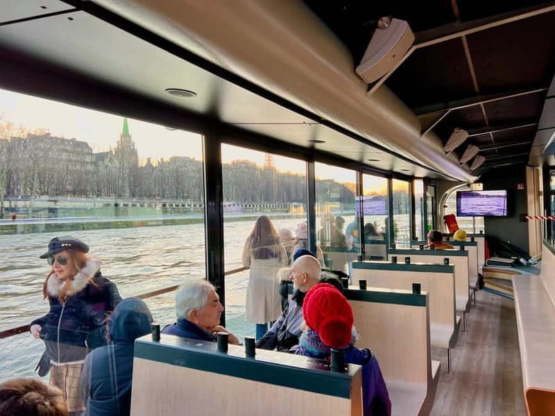 Paris: Day or Evening River Cruise with Musical Ambiance - What You Should Bring (and What to Skip)