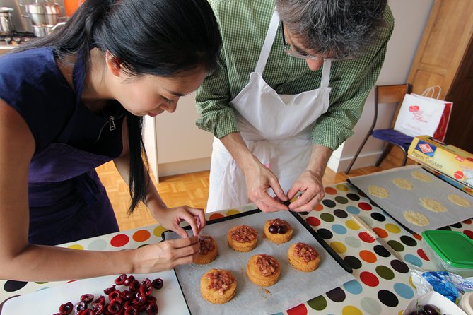 Paris Desserts and Pastries Small Group Cooking Class with a Chef - Hands-on time vs watching time: how the small group works