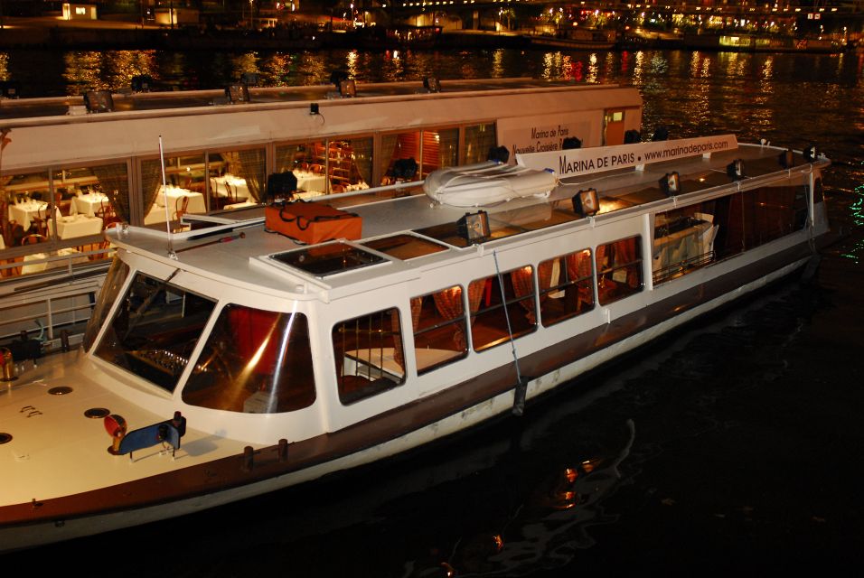 Paris: Dinner Cruise on the Seine and Eiffel Tower 2nd floor - Getting there on time: Port de Solférino dock reality check