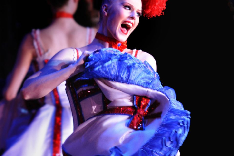 Paris: Dinner Show at the Moulin Rouge - Féerie’s costumes and sets: where the money actually shows up