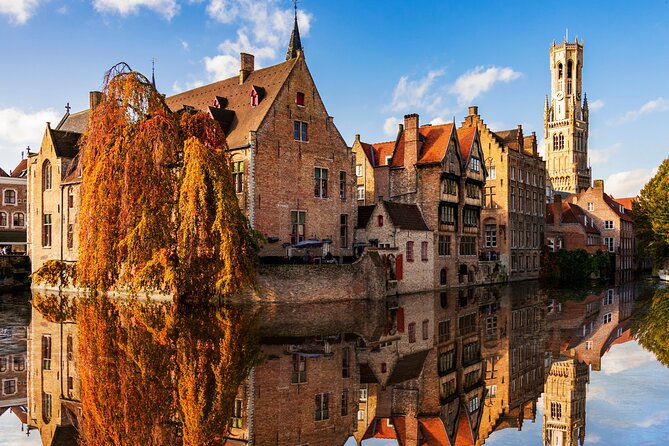 Paris: Discover Brussels and Bruges & Optional Chocolate Tasting - Bruges After Lunch: Lake of Love, Mary’s Bridge, and the Town Hall