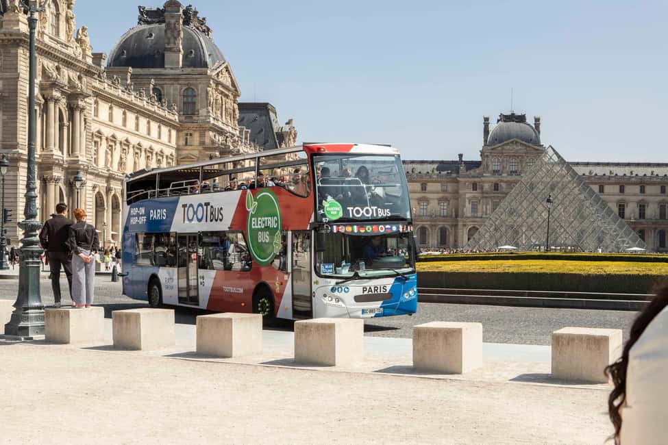 Paris: Discovery Hop-On Hop-Off and Paris by Night Tour - Key things I’d circle before you go