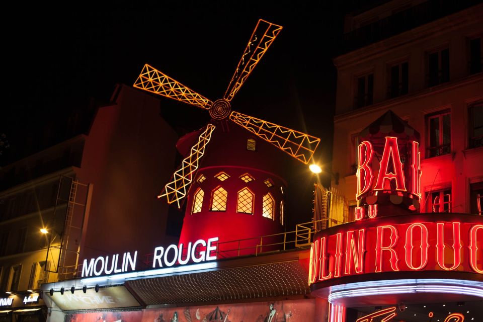 Paris: Discovery Hop-On Hop-Off and Paris by Night Tour - Latin Quarter and Orsay: a smart stretch for walking breaks