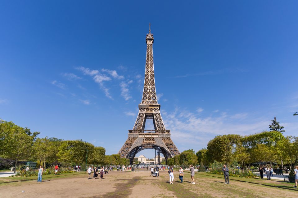 Paris: Eiffel Tower 2nd Floor or Summit Access - Seine cruise add-on: the best follow-up to the tower