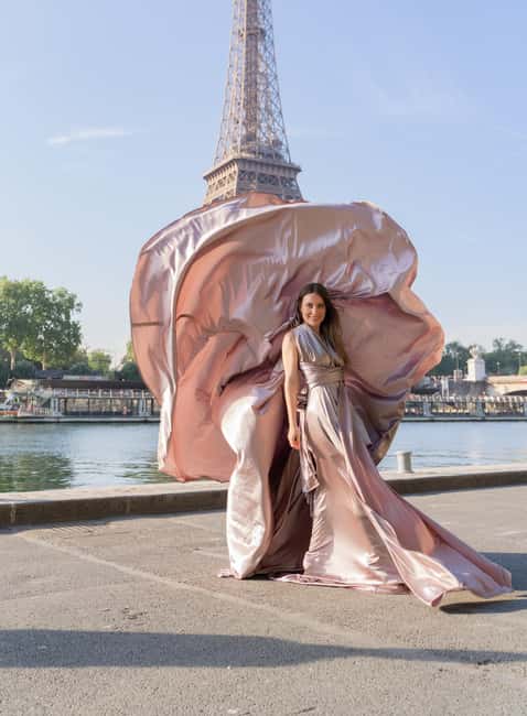 Paris: Eiffel Tower Flying-Dress Photoshoot jonadress - The flying dress part: what happens on the ground
