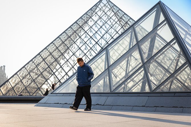 Paris: Eiffel Tower or Louvre Photoshoot - Best Spots - Weather, Time Slots, and Why Timing Can Change the Cost