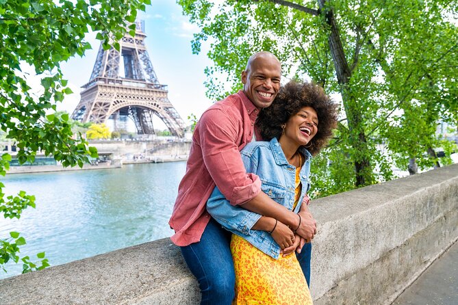 Paris: Eiffel Tower Photo Shoot - Weather, Timing, and Outfit Checks You Should Actually Do