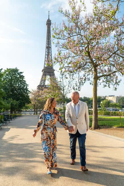 Paris: Eiffel Tower Private Professional Photoshoot - Why Early Morning Changes Everything at the Eiffel Tower