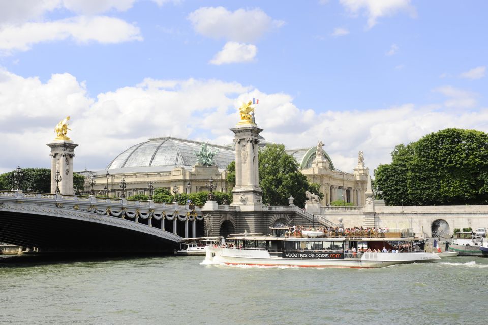 Paris: Eiffel Tower Tour & Seine River Cruise Tour - The Seine River cruise: your one-hour payoff at water level