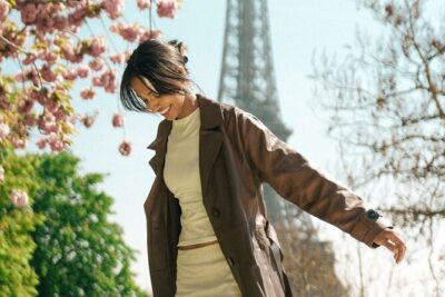 Paris: Eiffel Tower Vintage Photoshoot - What the photoshoot feels like in practice